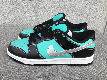 Nike Diamond Supply Co. x Dunk Low Pro SB "Tiffany"
