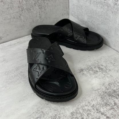 Louis Vuitton Slides "Black"
