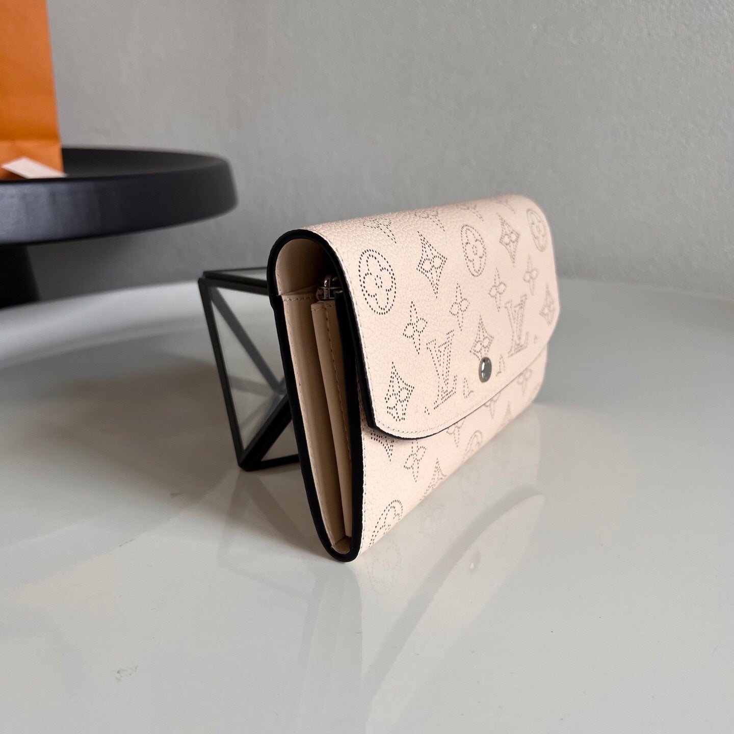 Louis Vuitton Iris Wallet "Magnolia Mahina Leather"