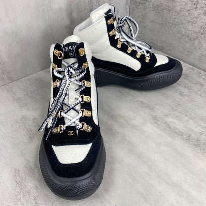 Chanel Snow Boots "Black-White Suede"
