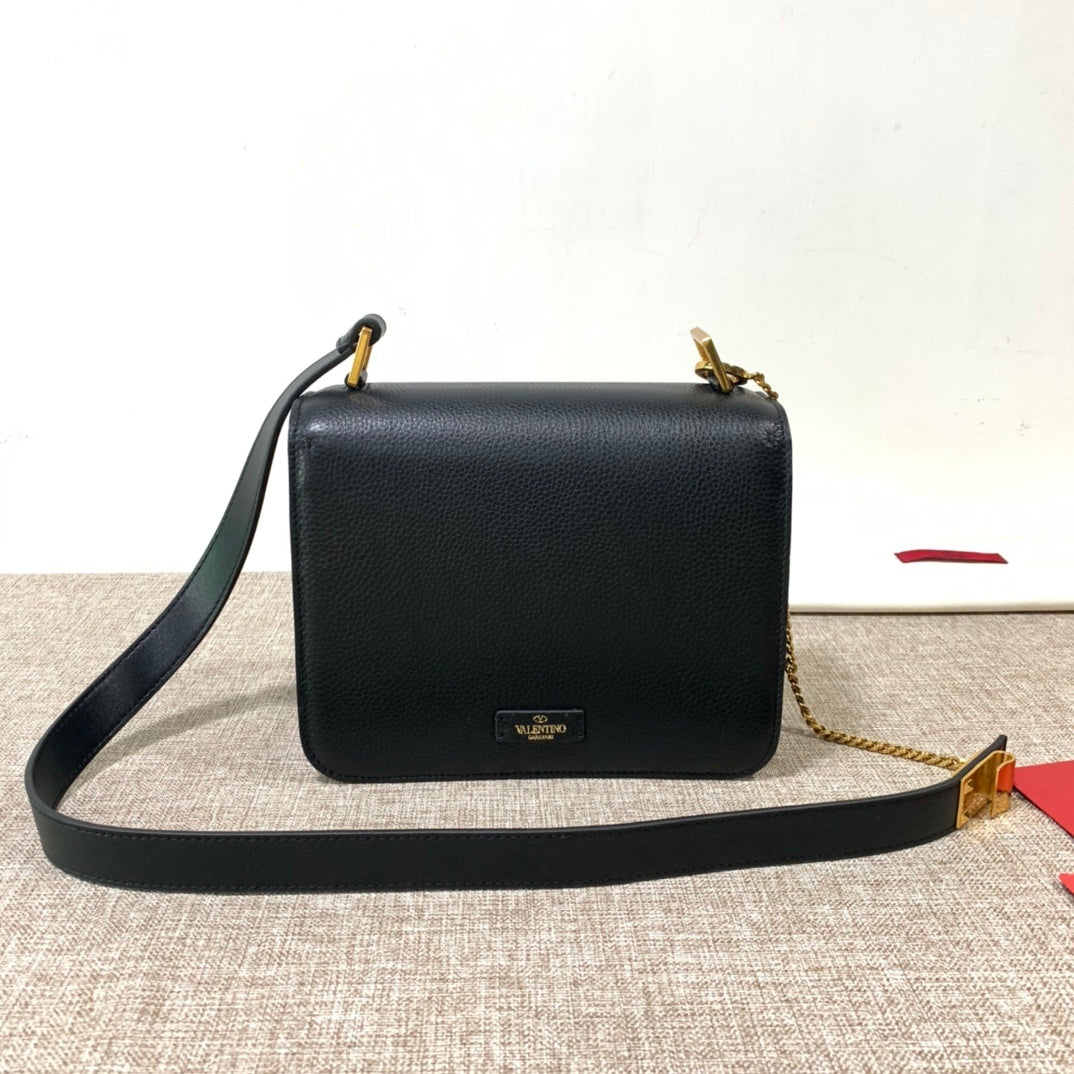 Valentino Garavani Vsling Bag