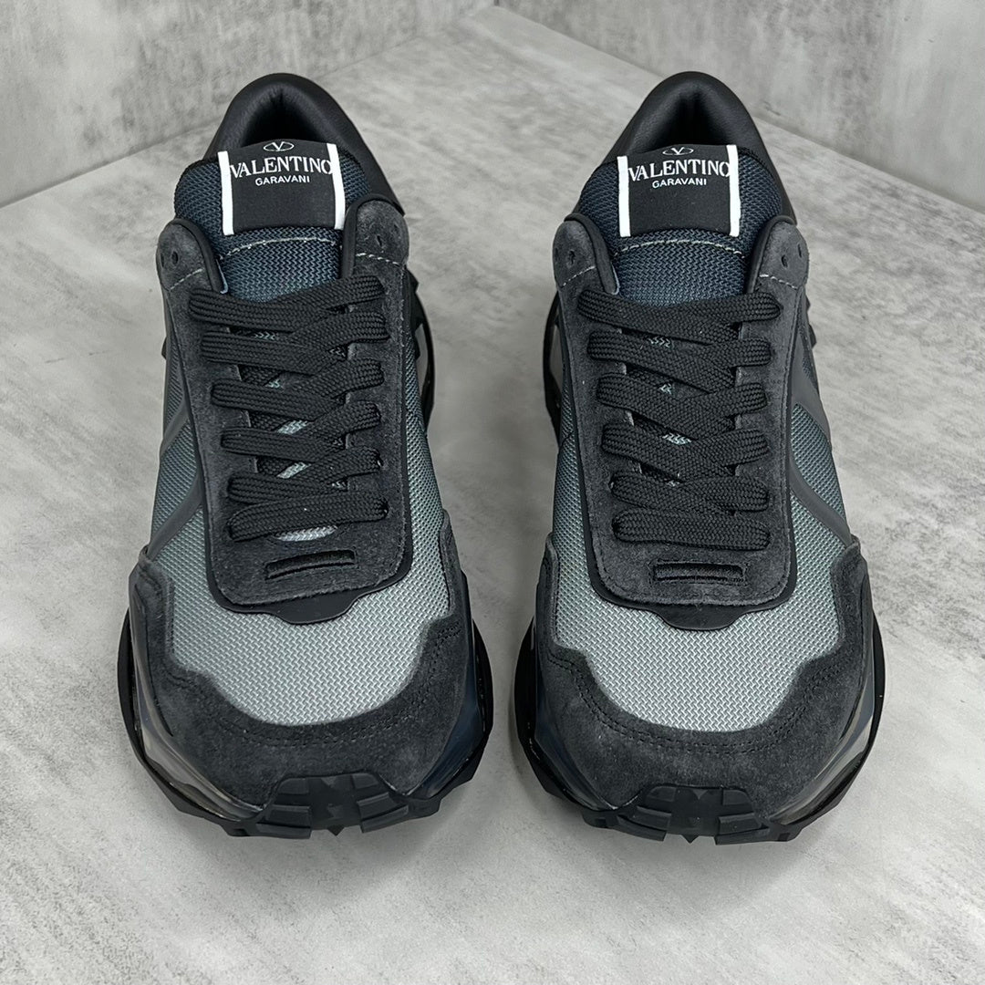 Valentino Garavani Netrunner "Black"
