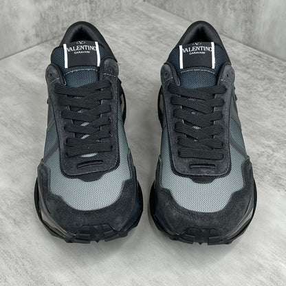 Valentino Garavani Netrunner "Black"
