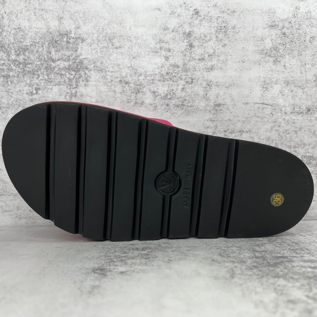 Louis Vuitton Slides "Pink-Black"
