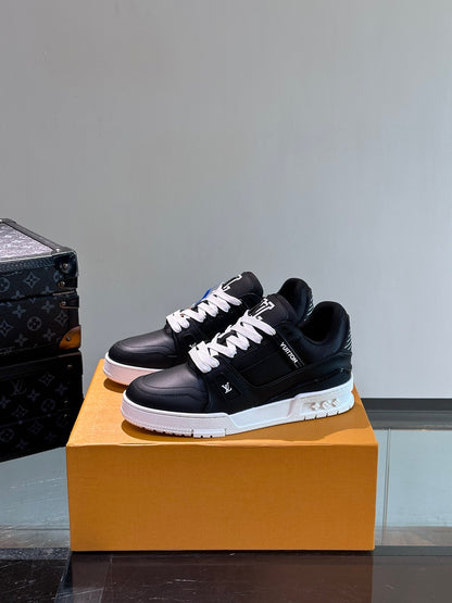 Louis Vuitton LV Trainers "Black"
