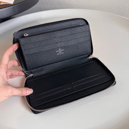 Louis Vuitton Zippy Wallet "Damier Graphite Canvas"