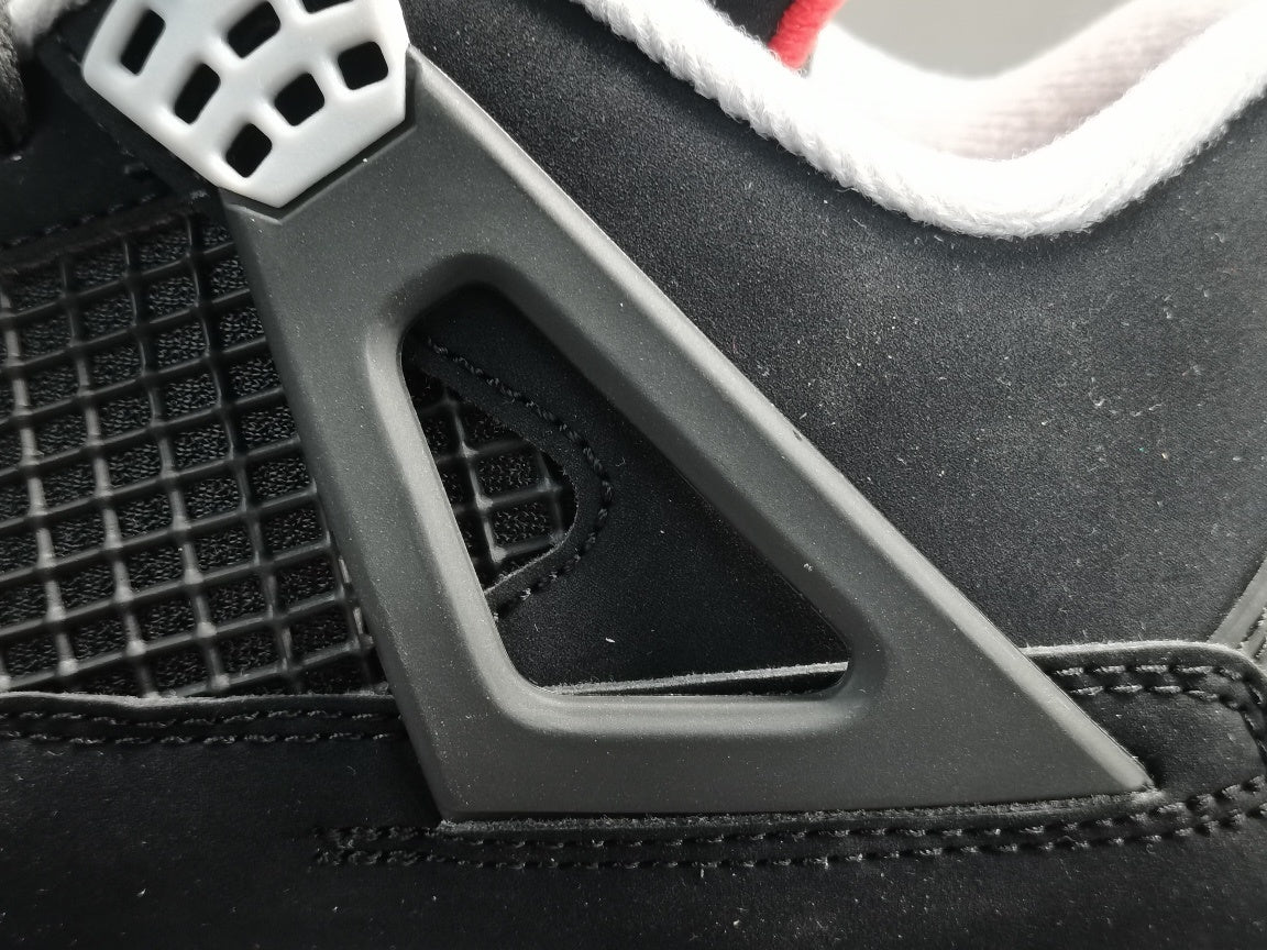Air Jordan 4 Retro "Bred"