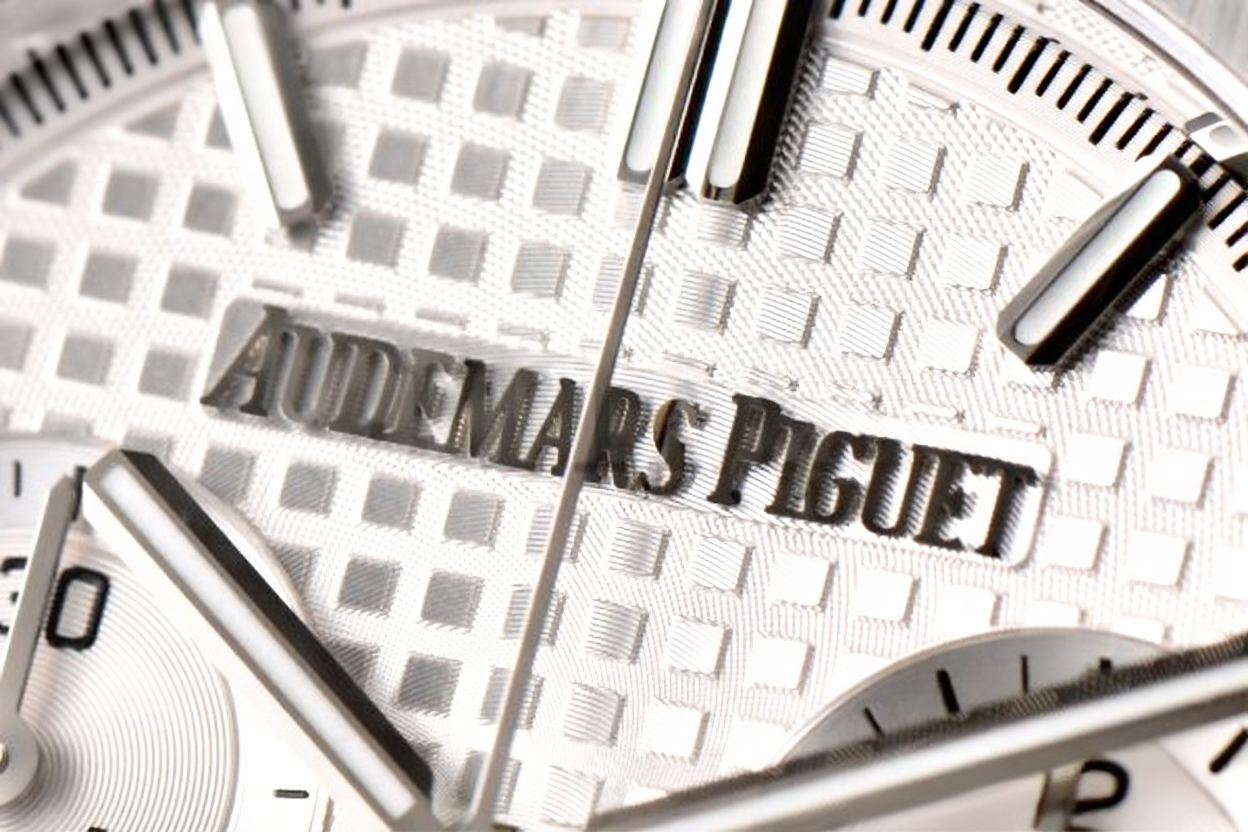 Audemars Piguet Royal Oak Chronograph 41mm White Dial
