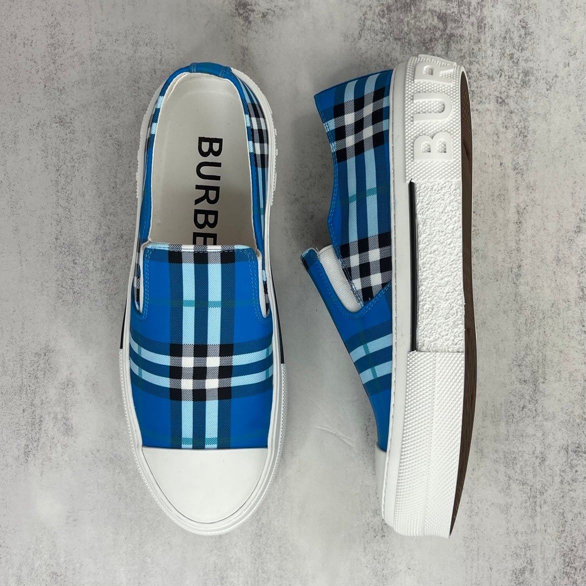Burberry Slip-On "Blue"