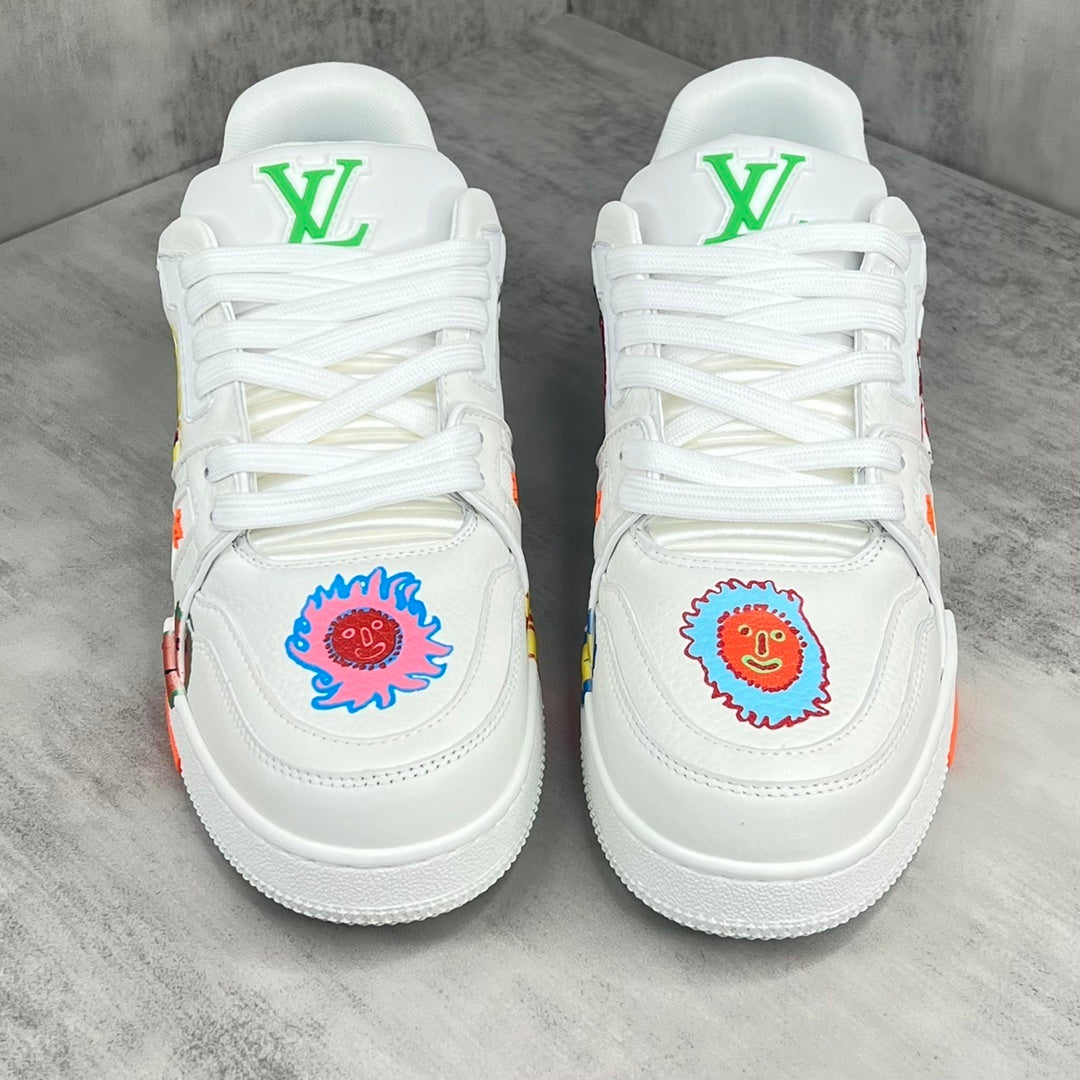 Louis Vuitton x Yayoi Kasuma "White Faces"