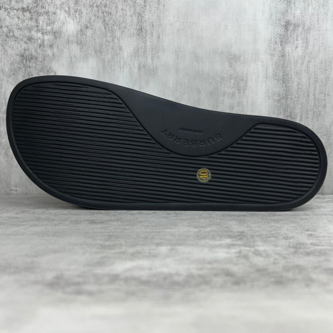 Burberry Slides "Black"