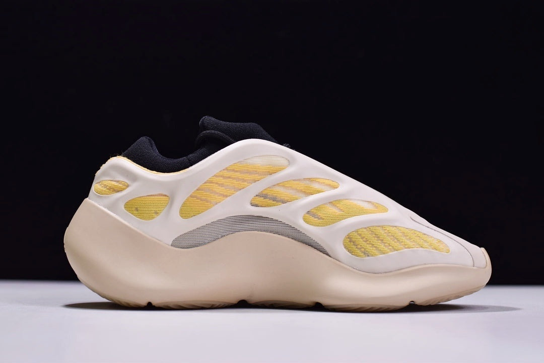 Yeezy 700 V3 “Safflower”
