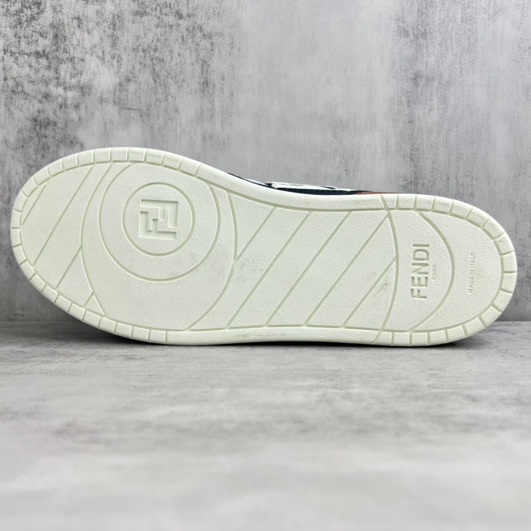 Fendi Match "White-Black"