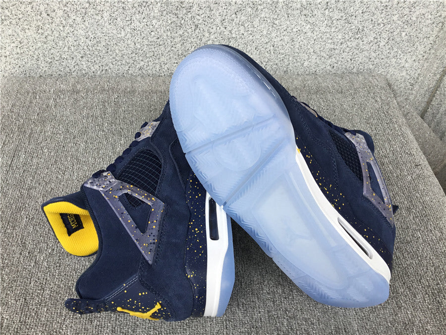 Air Jordan 4 Retro PE "Michigan"