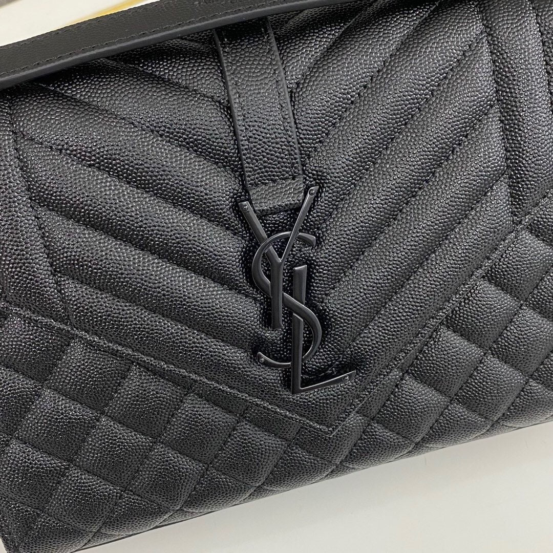 Saint Laurent Envlope Medium in Quilted Grain De Poudre Embossed Leather