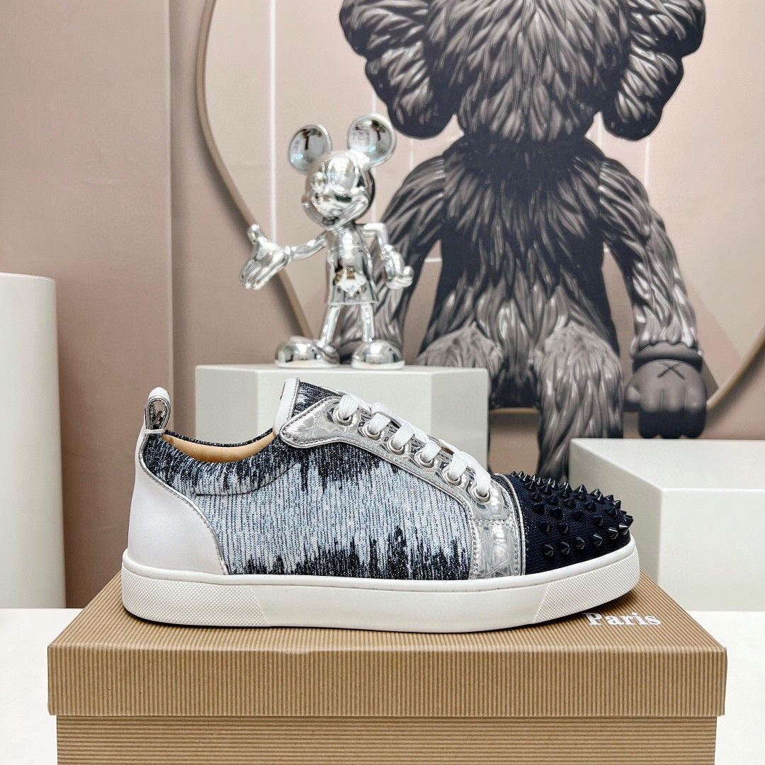 Chrisitian Louboutin Louis Junior Spikes Orlato Flat "Blue Ivoire"