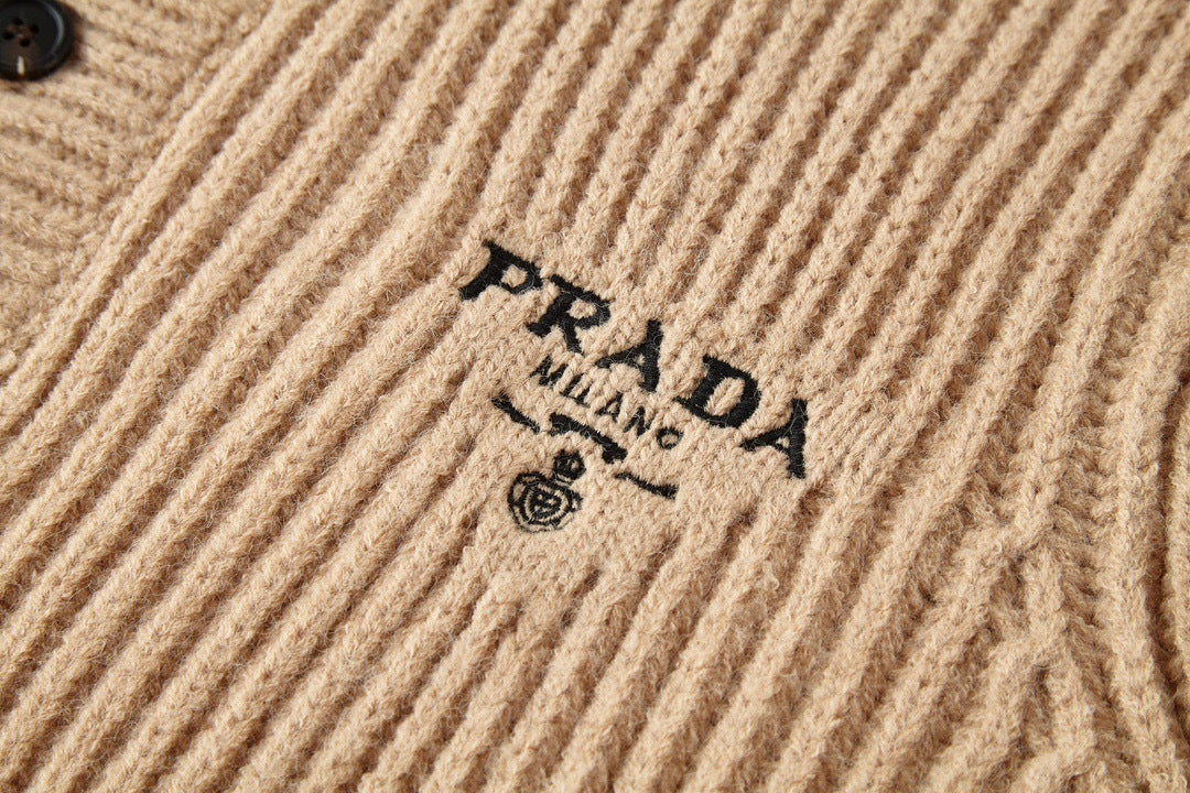 Prada Cardigan "Beige"