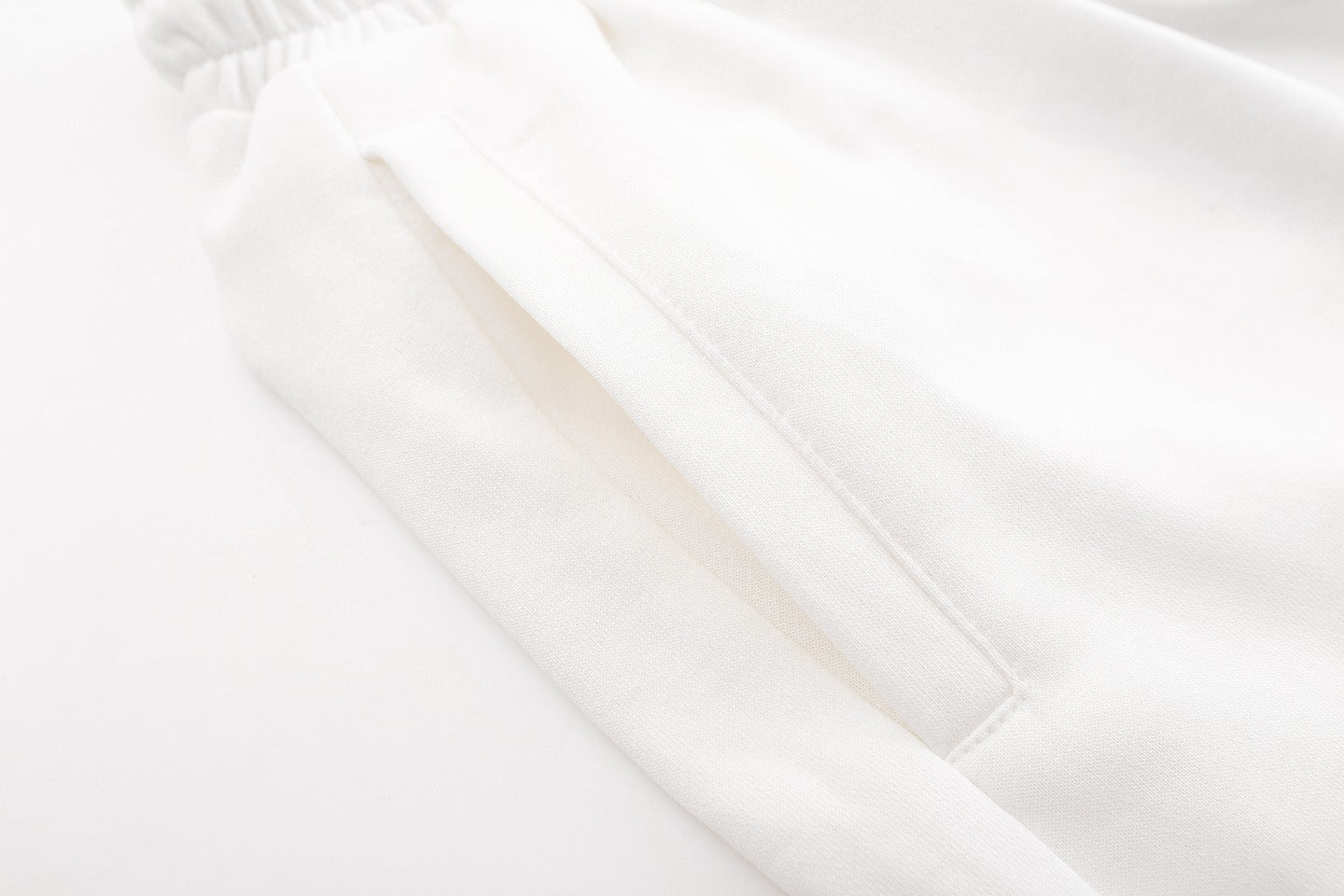 Prada Shorts "White"