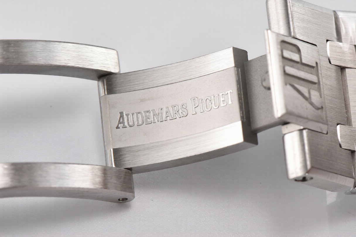 Audemars Piguet Royal Oak Chronograph 41mm Black Dial